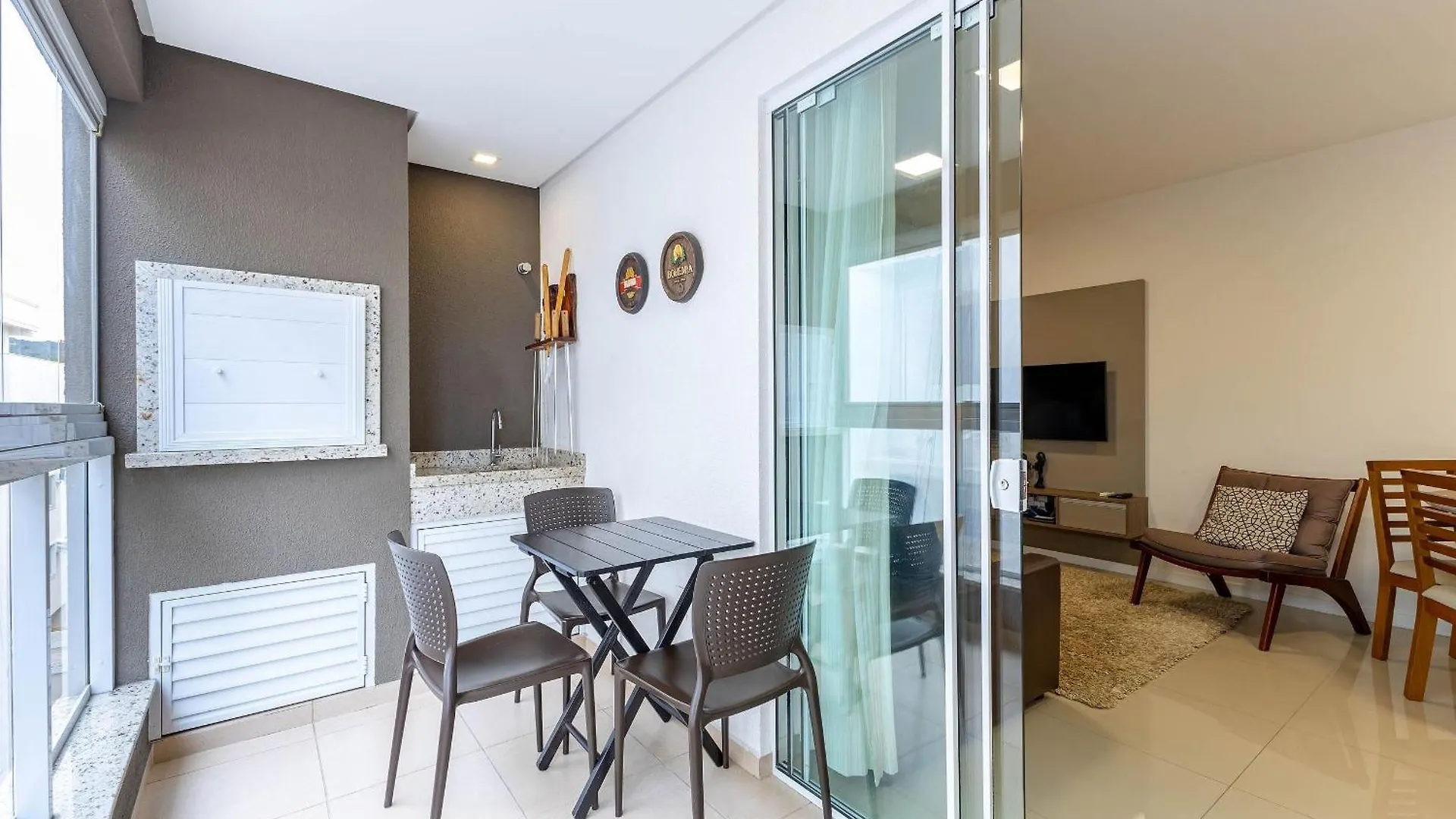 Aconchegante Apartamento Em Condominio Com Piscina Bombinhas