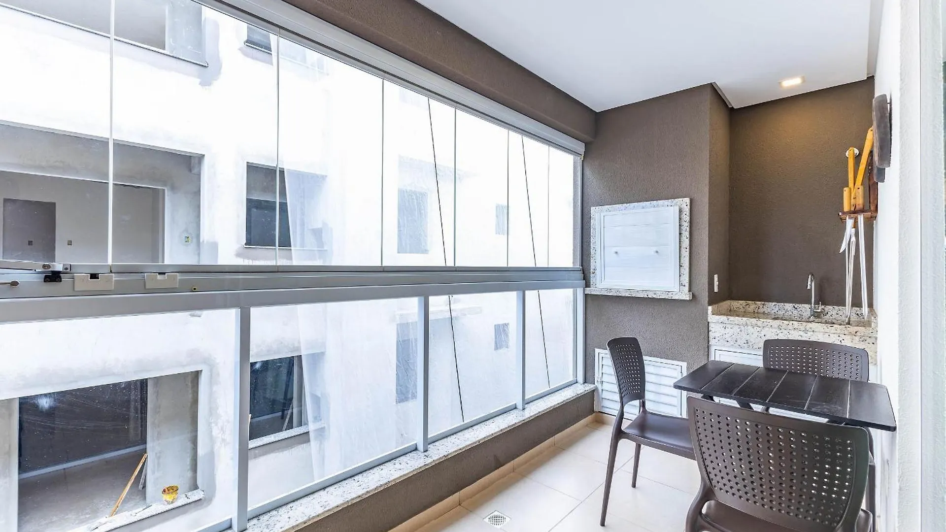 Aconchegante Apartamento Em Condominio Com Piscina Bombinhas